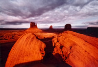 MonumentValleySunrise2_JDPEdits_May2023_8x12