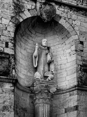 Conversano IMG_2129 b&w copy